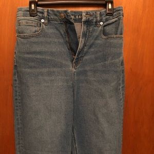 American eagle mom jeans